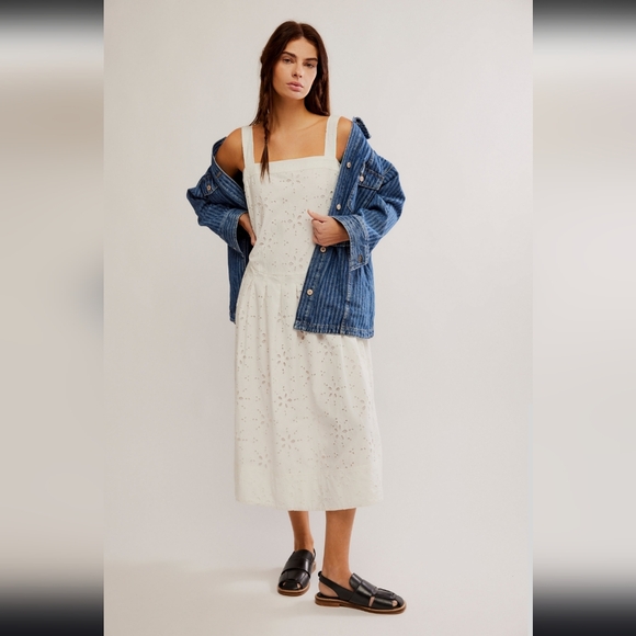 NWT FREE PEOPLE Primavera Eyelet Midi Dress Size S $168 Retail!!FLAW SEE BELOW - Picture 3 of 9